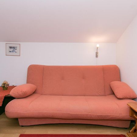Apartments By The Sea Brist, Makarska - 15714 Podaca Chambre photo