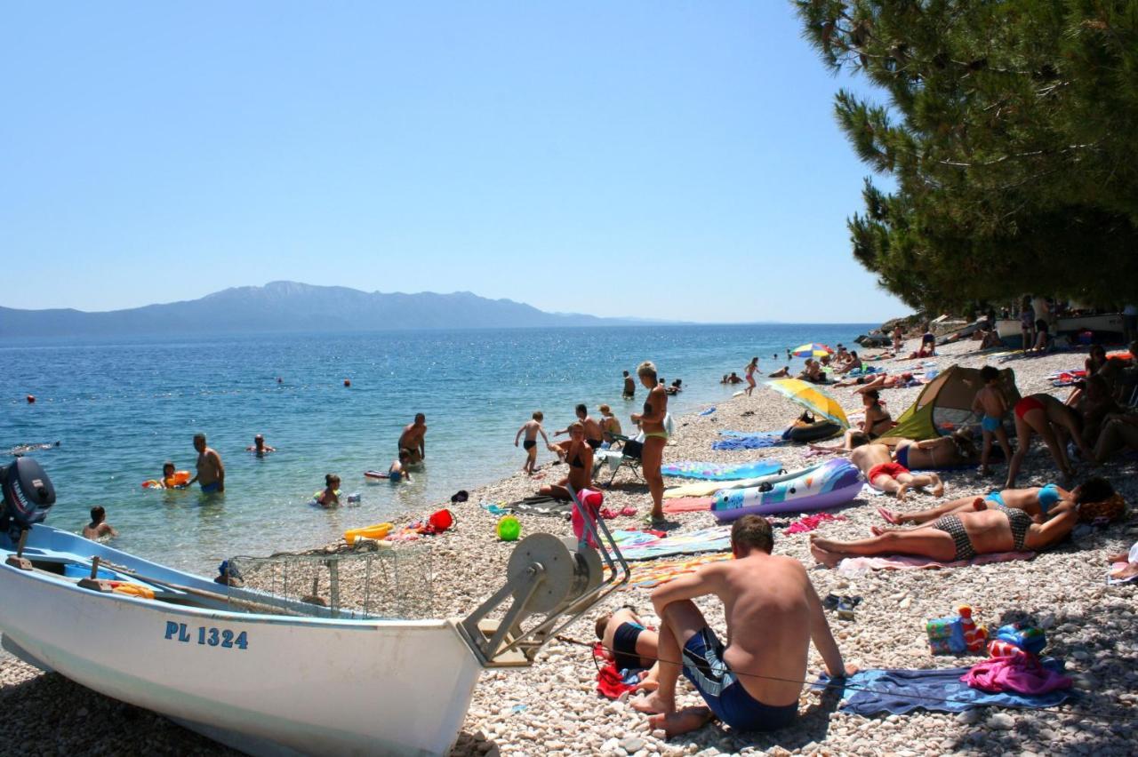 Apartments By The Sea Brist, Makarska - 15714 Podaca Extérieur photo