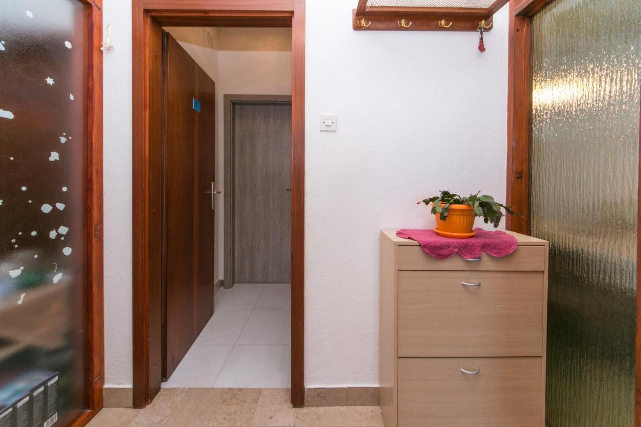 Apartments By The Sea Brist, Makarska - 15714 Podaca Extérieur photo