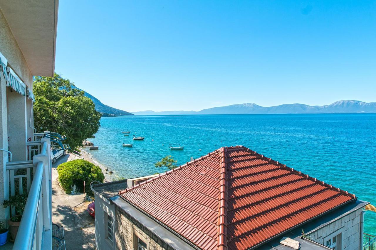 Apartments By The Sea Brist, Makarska - 15714 Podaca Extérieur photo